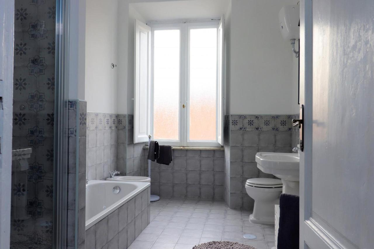 Trevi Grand Blu Suite B&B Roma Ngoại thất bức ảnh