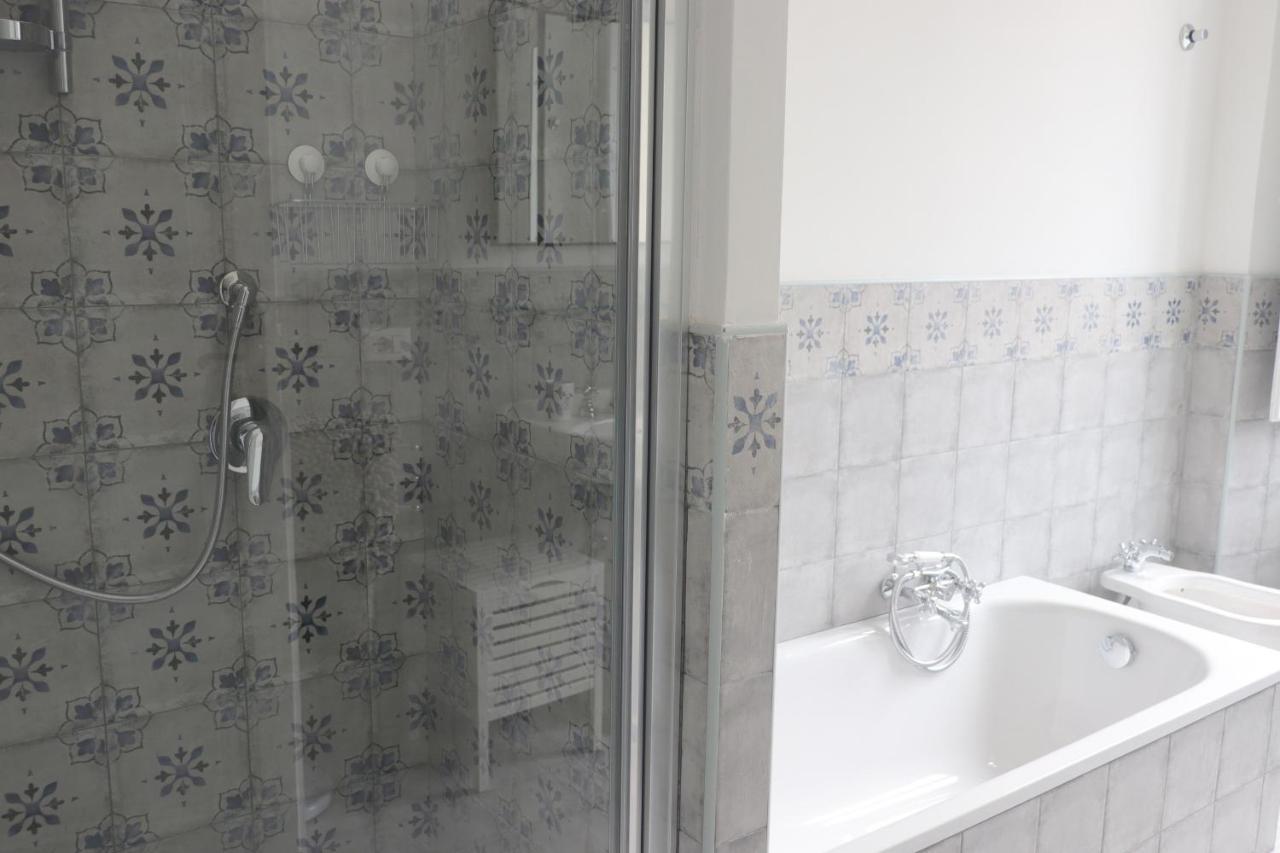 Trevi Grand Blu Suite B&B Roma Ngoại thất bức ảnh